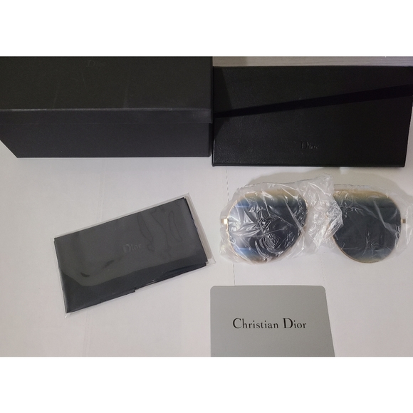 Authentic Unisex Christian Dior Sunglasses - Picture 2 of 6